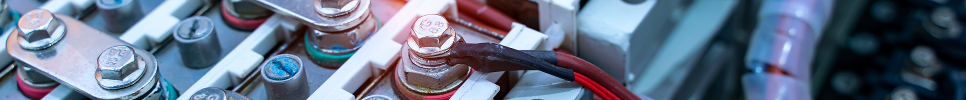 新潟県新潟市周辺のバッテリー交換専門店のリビルドバッテリー交換・新品バッテリー交換についてご紹介します。